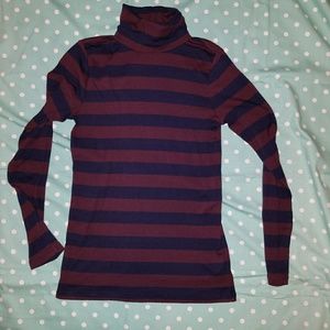 Striped xtra long turtle neck